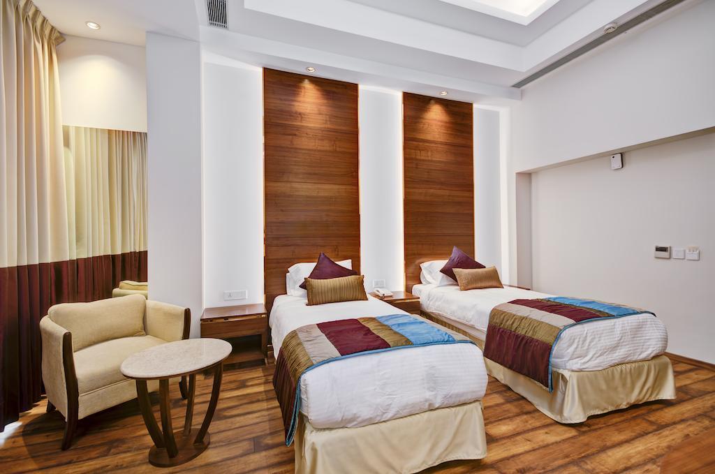 La Sagrita Hotel Ню Делхи Екстериор снимка