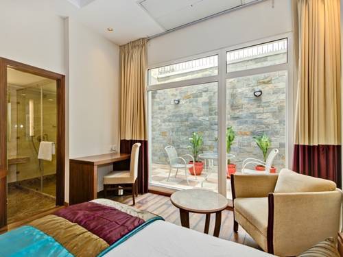 La Sagrita Hotel Ню Делхи Екстериор снимка